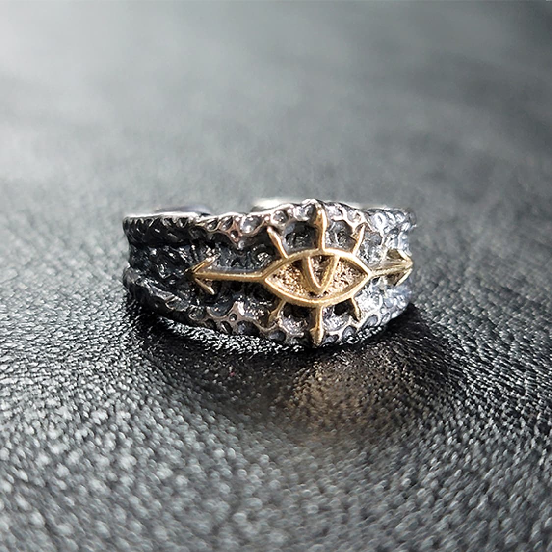 Orryx 백동 남자 엔틱 빈티지 명품 텍스처 일루미나티 눈 반지 상품이미지1