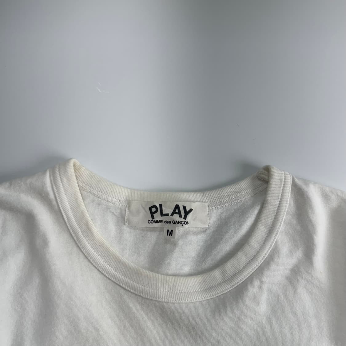 Comme des garcons 꼼데가르송 레드하트 와펜 반팔 상품이미지5