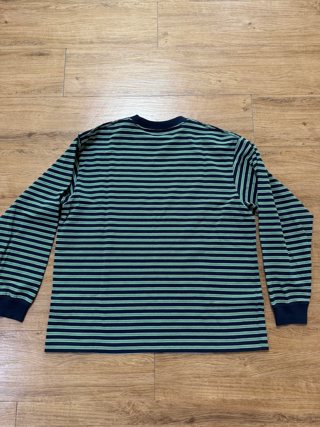 단톤 25fw 스트라이프 롱슬리브 상품이미지3