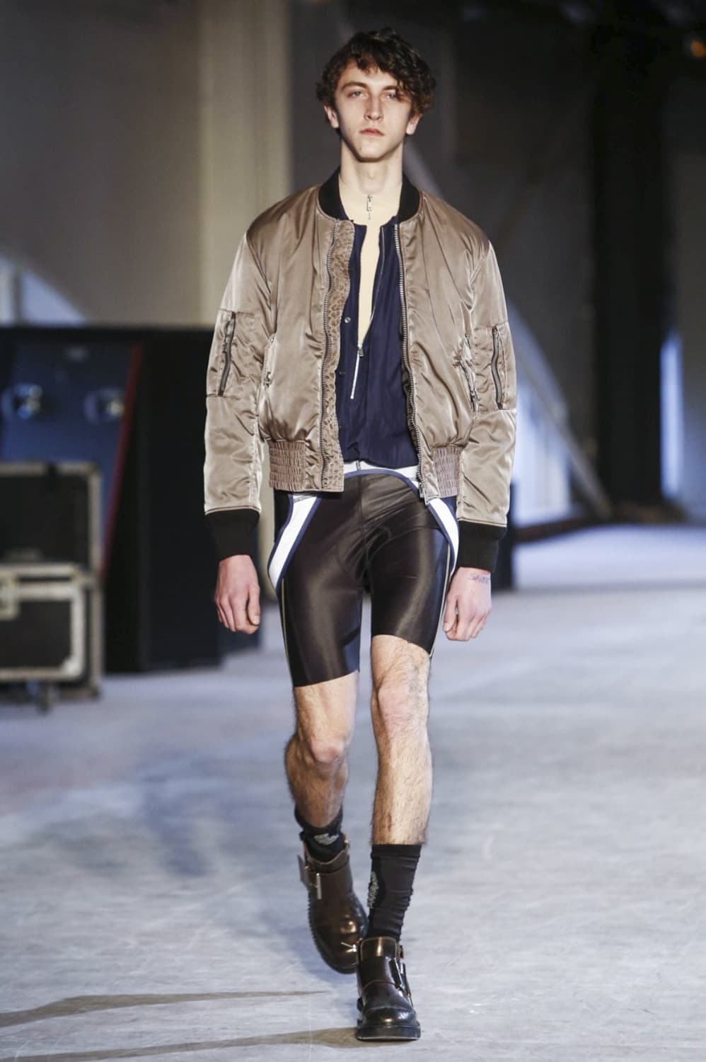 [48] 마르지엘라 16AW 봄버 블랙 상품이미지1