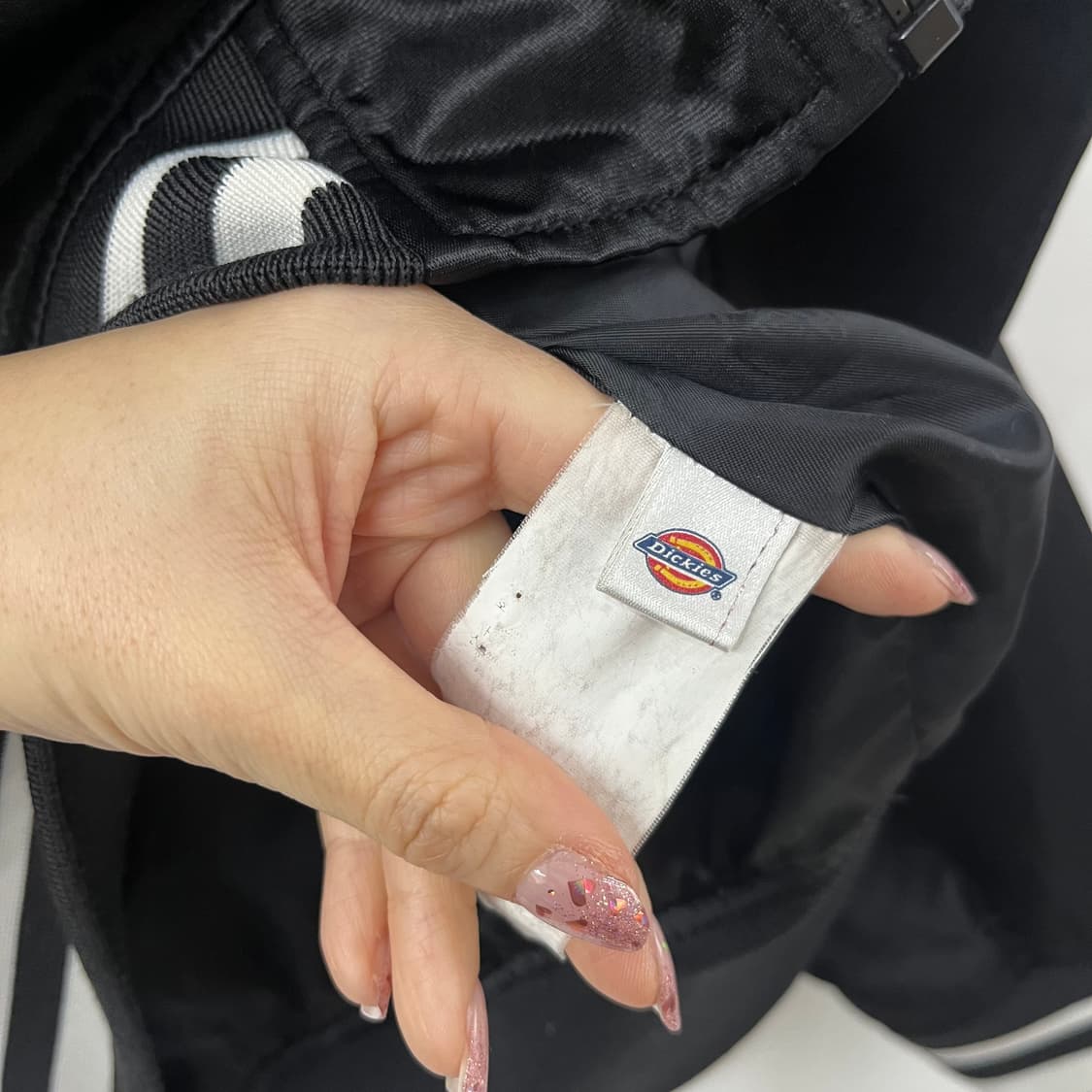 디키즈 빅로고 유광 블랙 바시티 자켓 상품이미지6