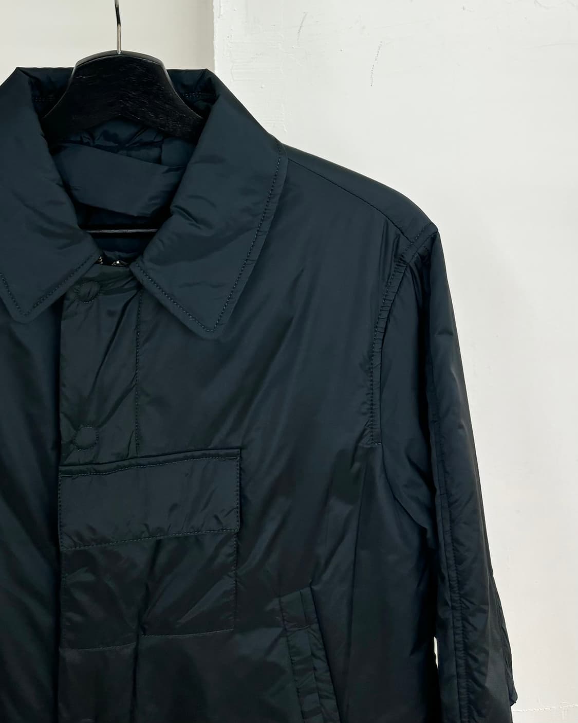 아크네 스튜디오 패디드 버튼 자켓 상품이미지4