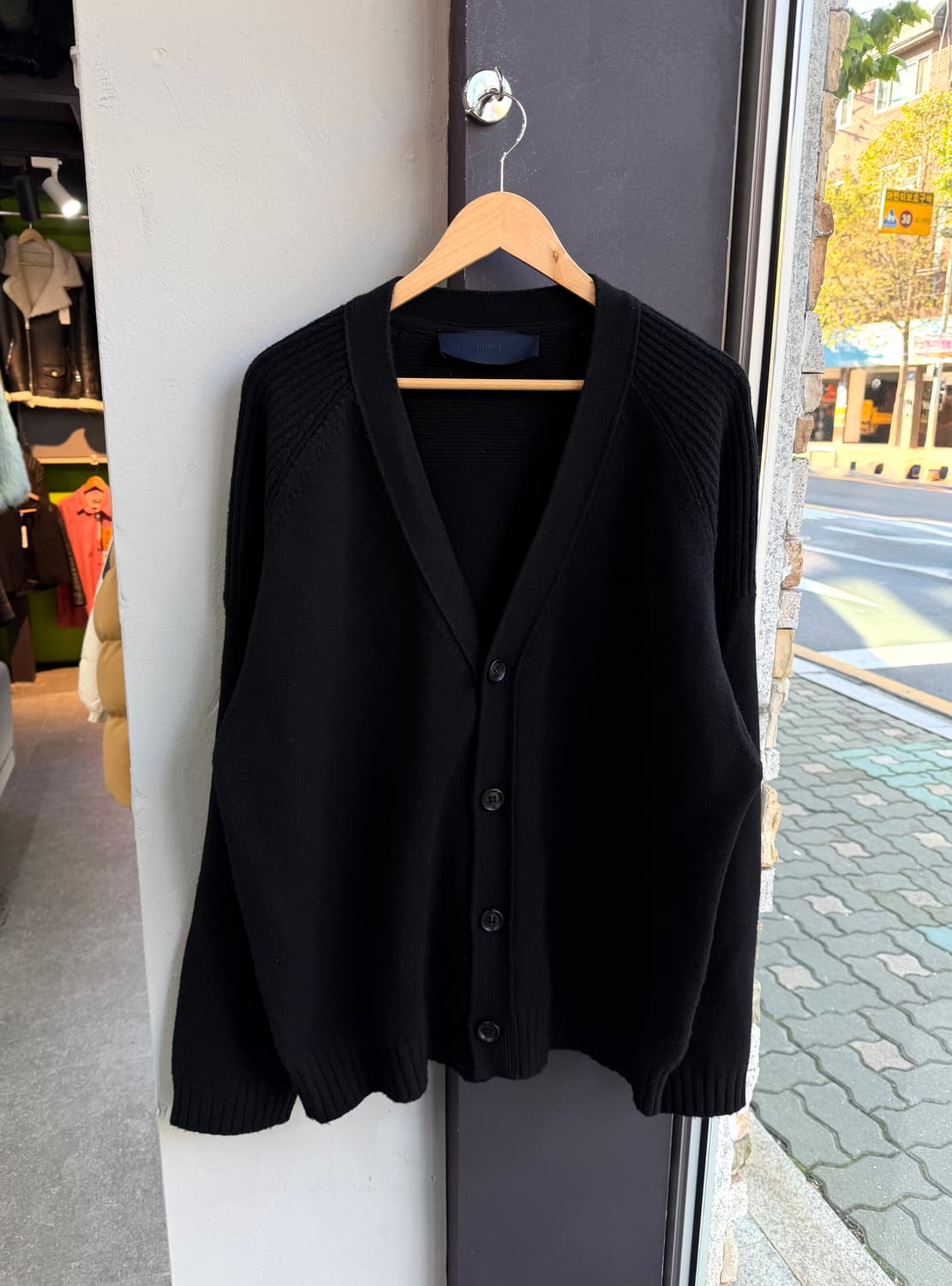 M/ 준지 23FW 팬시얀 오버 가디건 상품이미지3