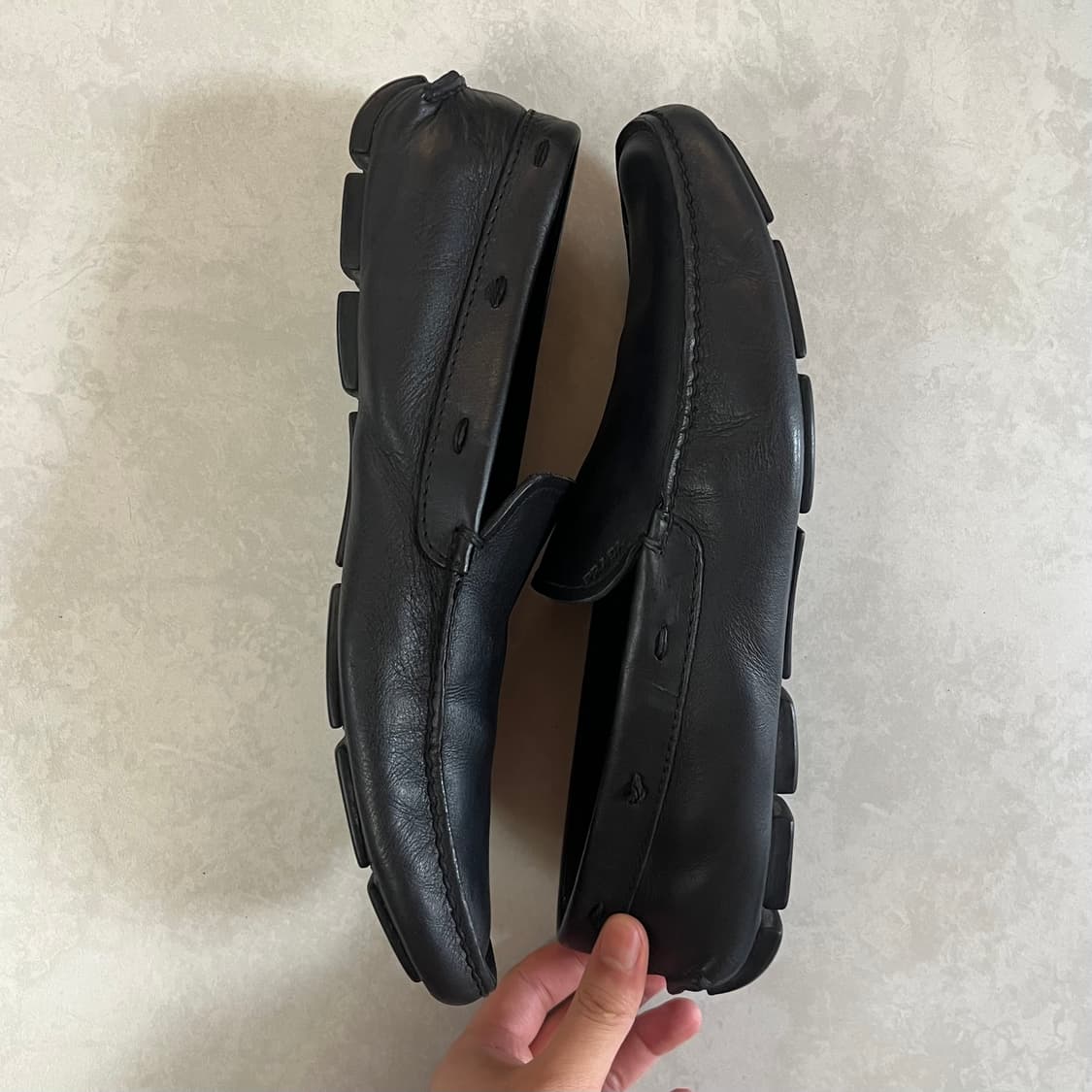 Prada Loafers 상품이미지5