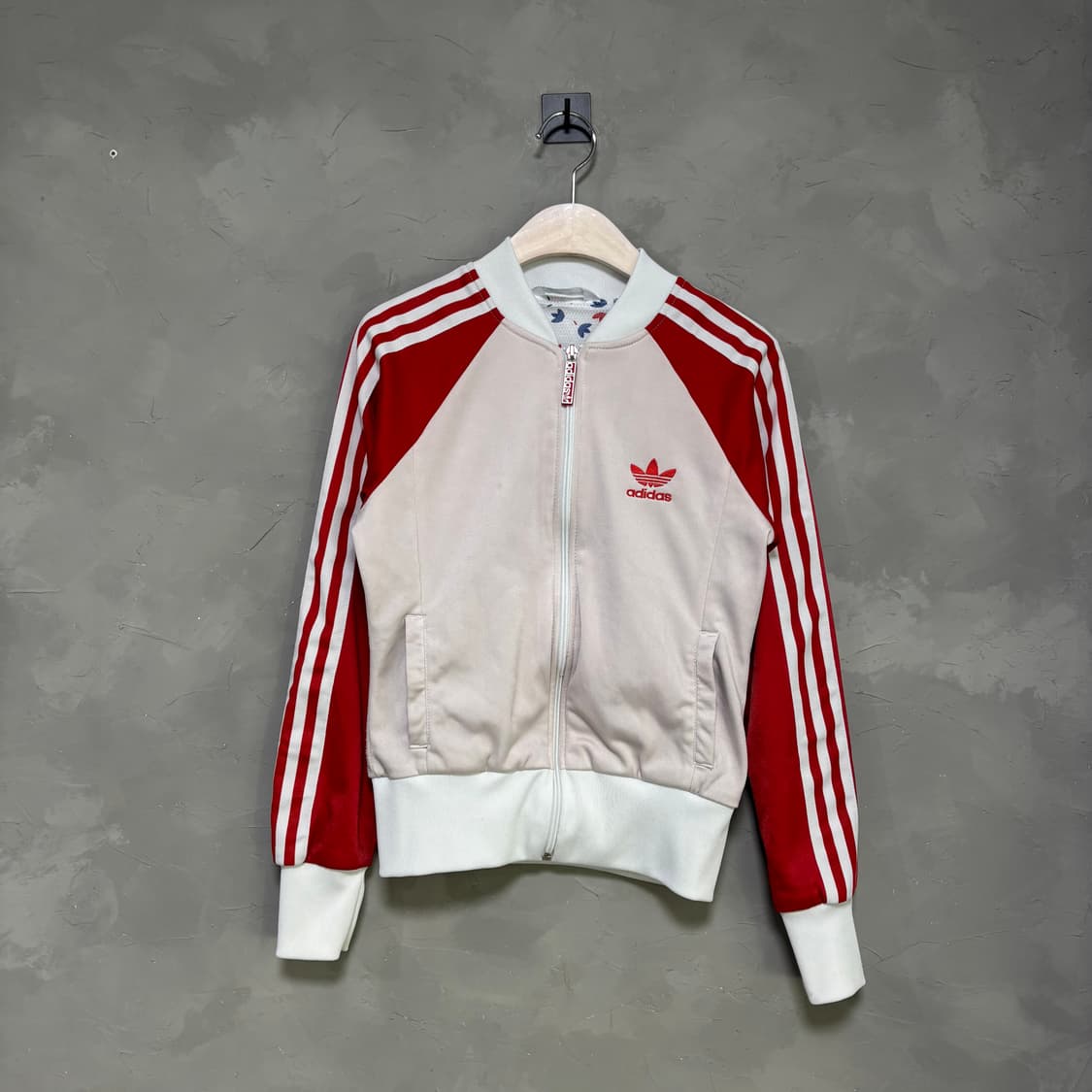 아디다스 슈퍼스타 져지 트랙탑 화이트 빨강 딸기우유 상품이미지1