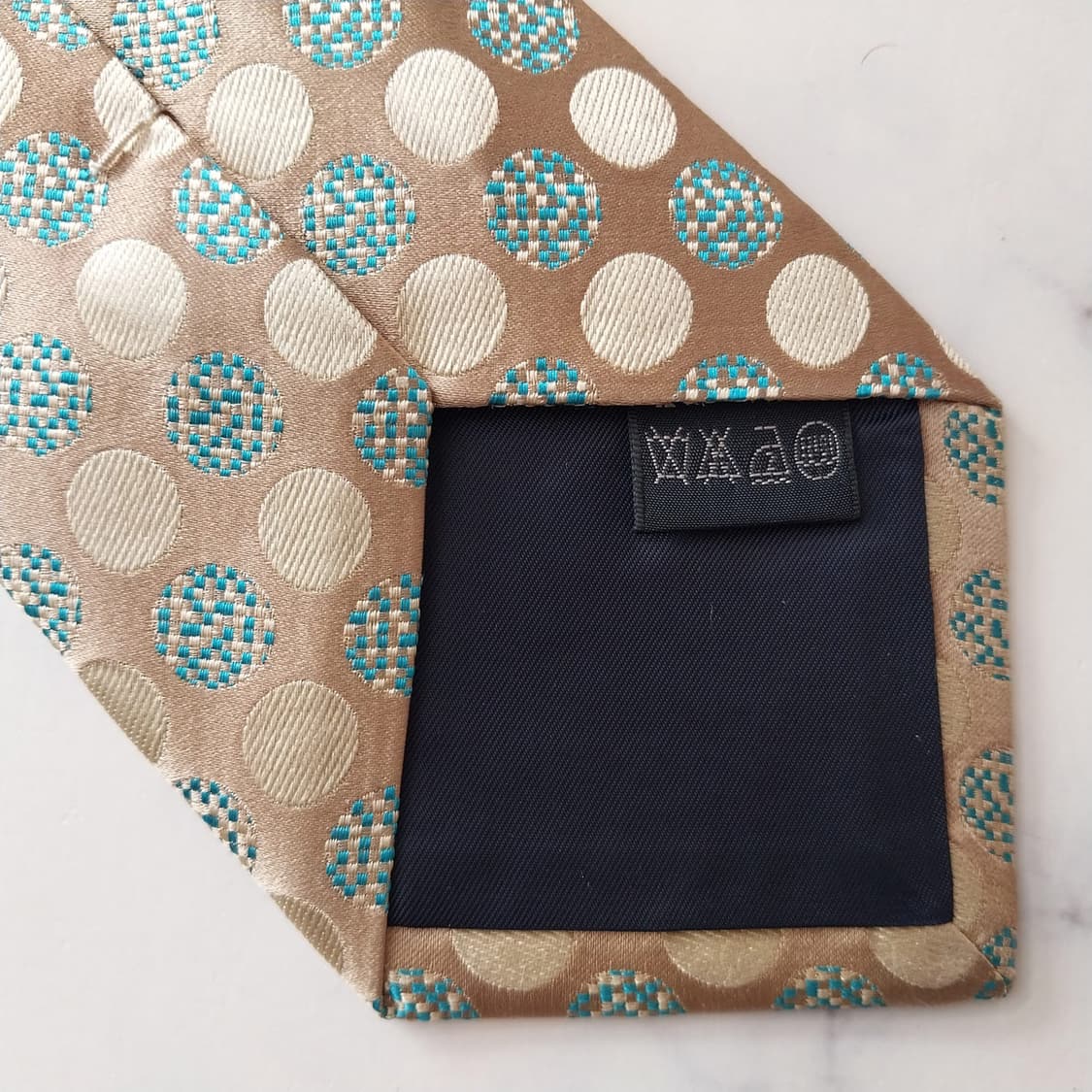 아쿠아스큐텀 실크 베이지 도트 패턴 넥타이 9.2cm A+등급 K1957 상품이미지8