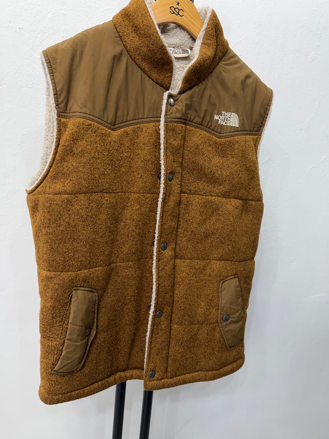 정품) 노스페이스 남성 뽀글이 조끼 105 상품이미지2