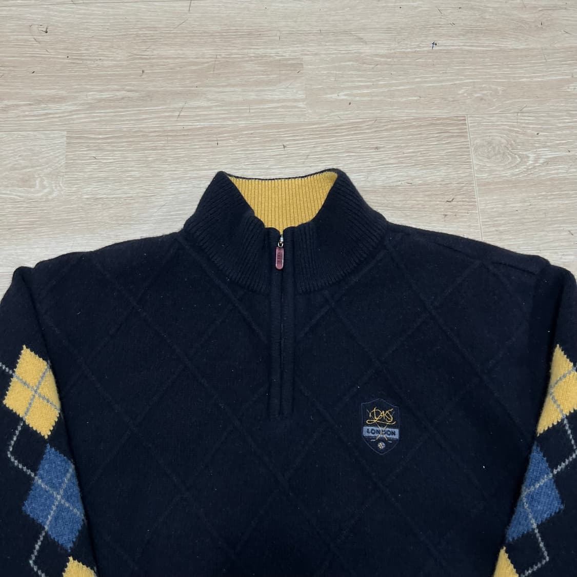 닥스 아가일 체크 패턴 방풍 반집업 니트 [블랙] L/100 상품이미지2