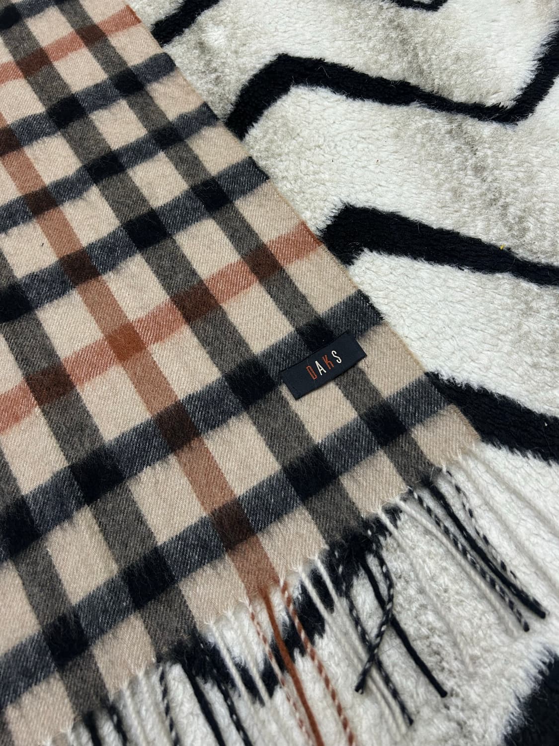 닥스 체크 캐시미어 혼방 머플러 상품이미지1