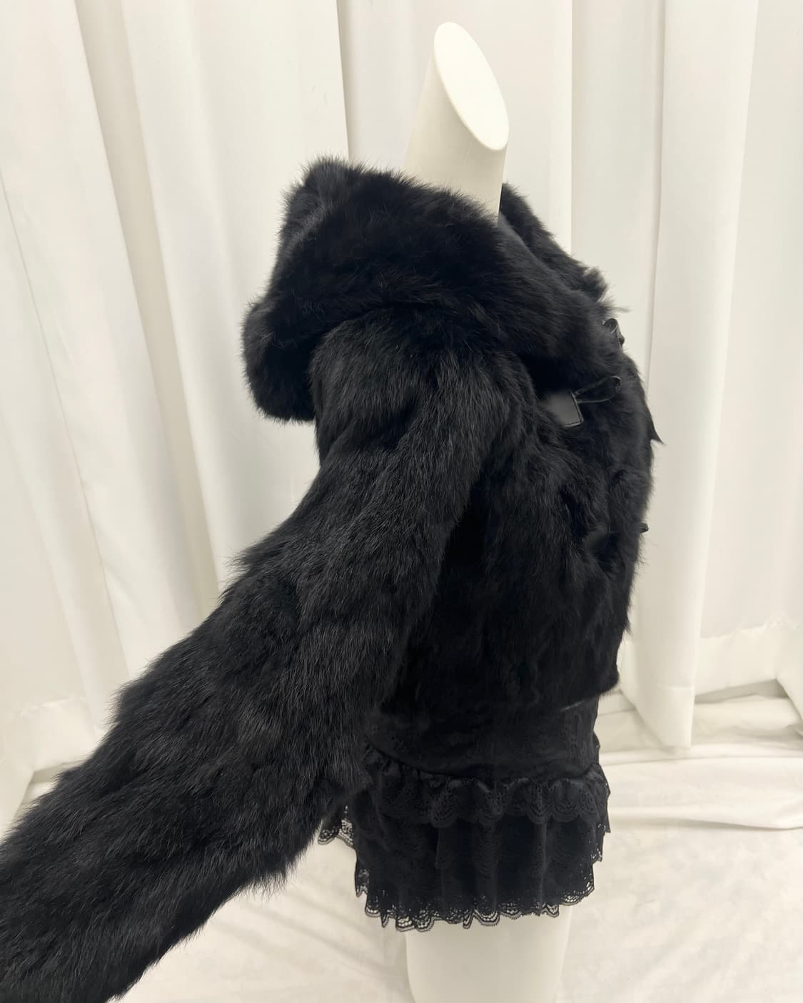 떡코 레빗퍼 크롭 자켓 상품이미지3