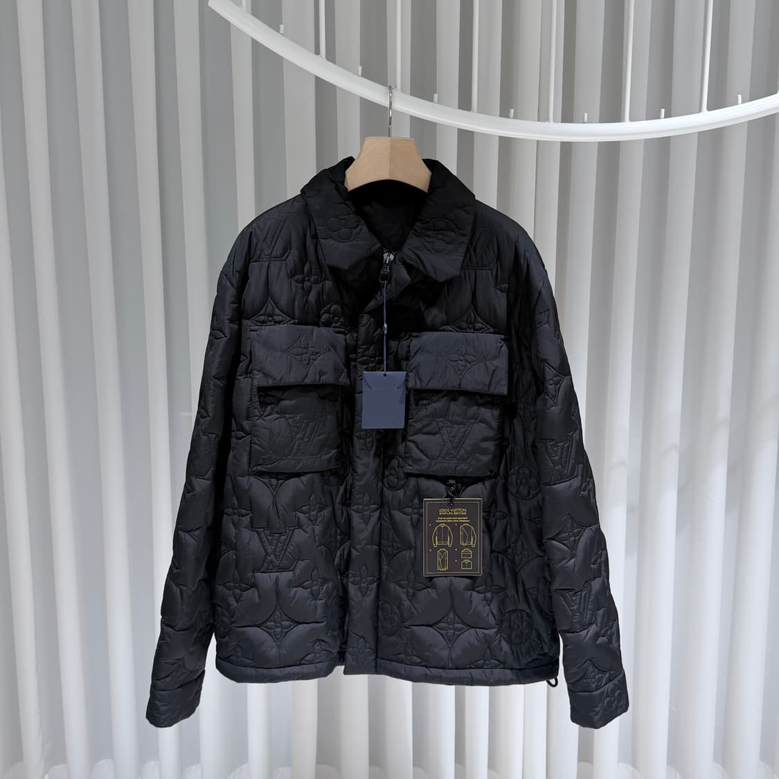 (S+ / 56) / 루이비통 모노그램 플라워 블루종 패딩 자켓 상품이미지1