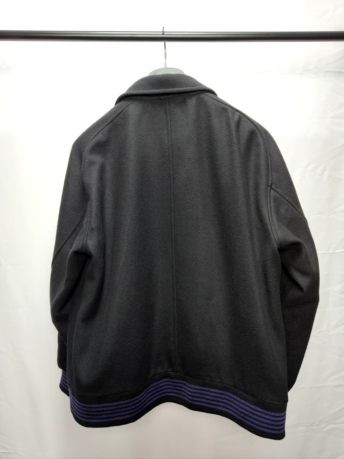 니들스 x 스튜디오스 바시티 m 상품이미지2