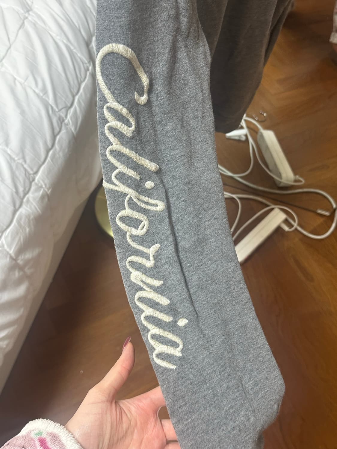 홀리스터 후드티 상품이미지3