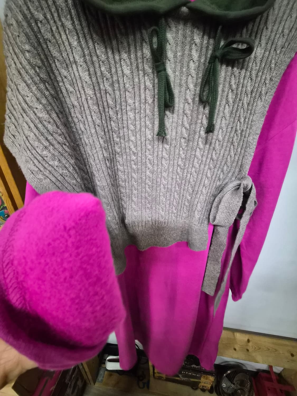 기모 후드 원피스. 마크제이콥스 언발 니트베스트 상품이미지5