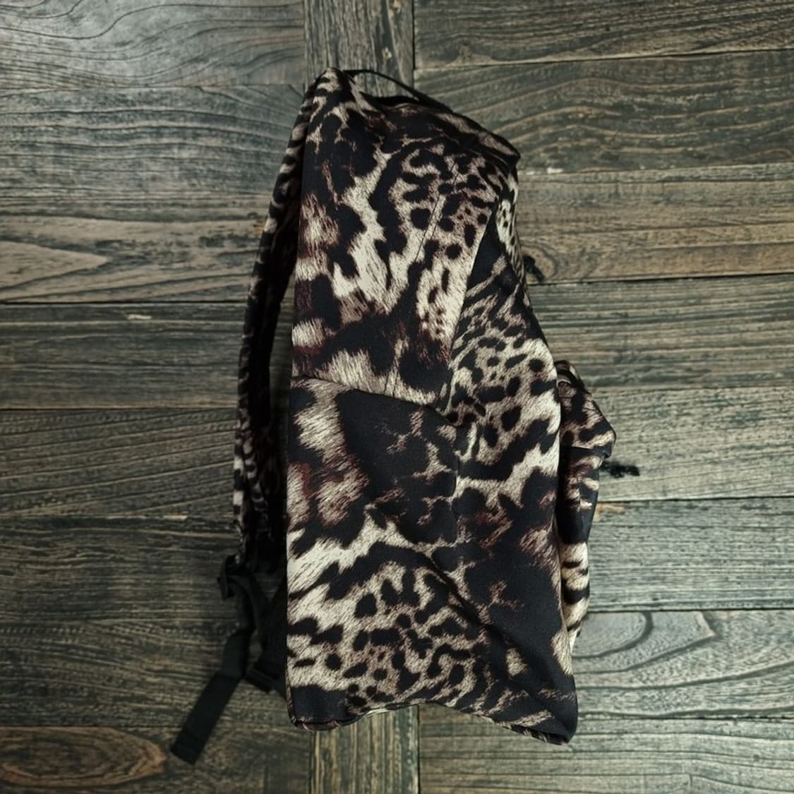 [이스트팩] 레오파드 패턴 백팩 M20035 상품이미지5