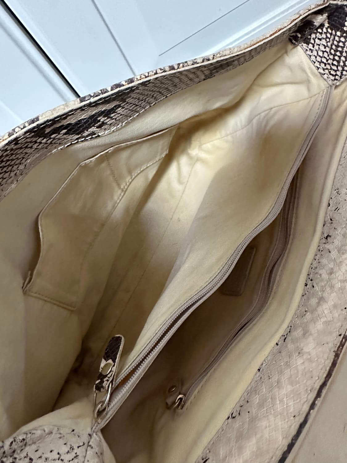 브릭스 BRIC'S 희귀템 리얼 뱀피 토드백 가방 상품이미지4