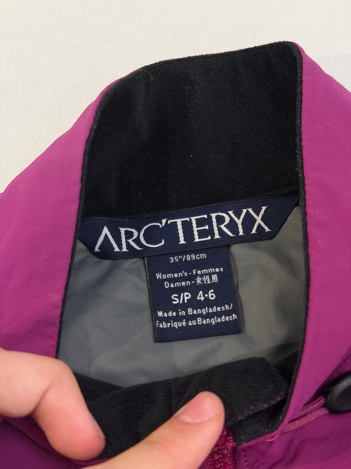 아크테릭스 아톰 베스트 경량패딩 조끼 핑크 퍼플 상품이미지5