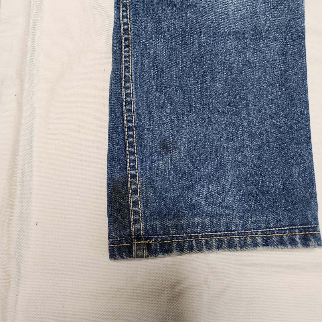 디젤 빈티지 연청 워시드 팬츠 상품이미지8