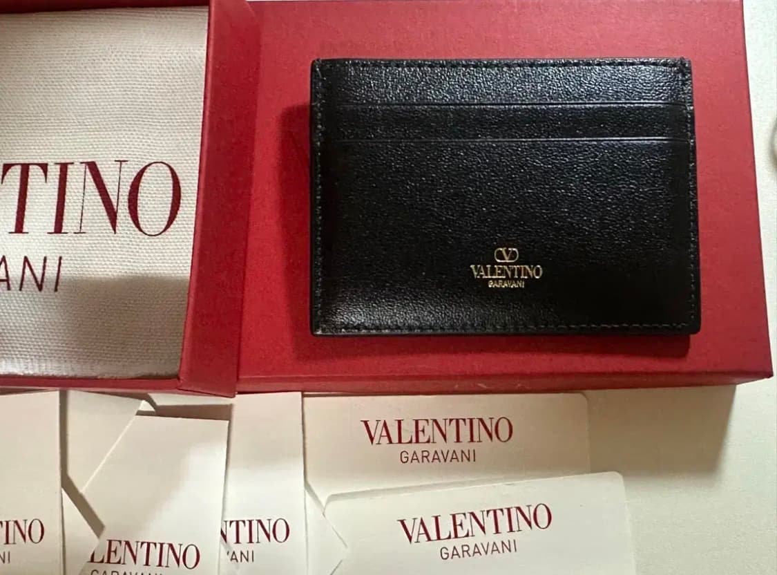 [새상품] 발렌티노 카드 지갑 풀박스 P0AD3MIM 상품이미지1