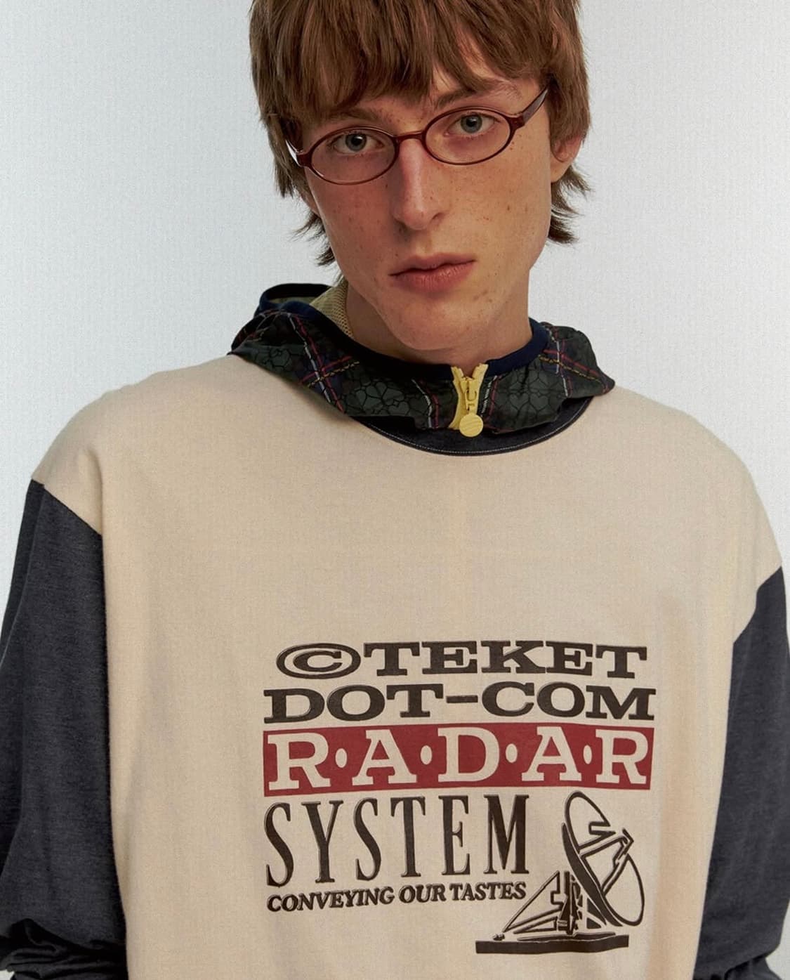 테켓 REVERSE L/S TEE-CREAM 상품이미지2