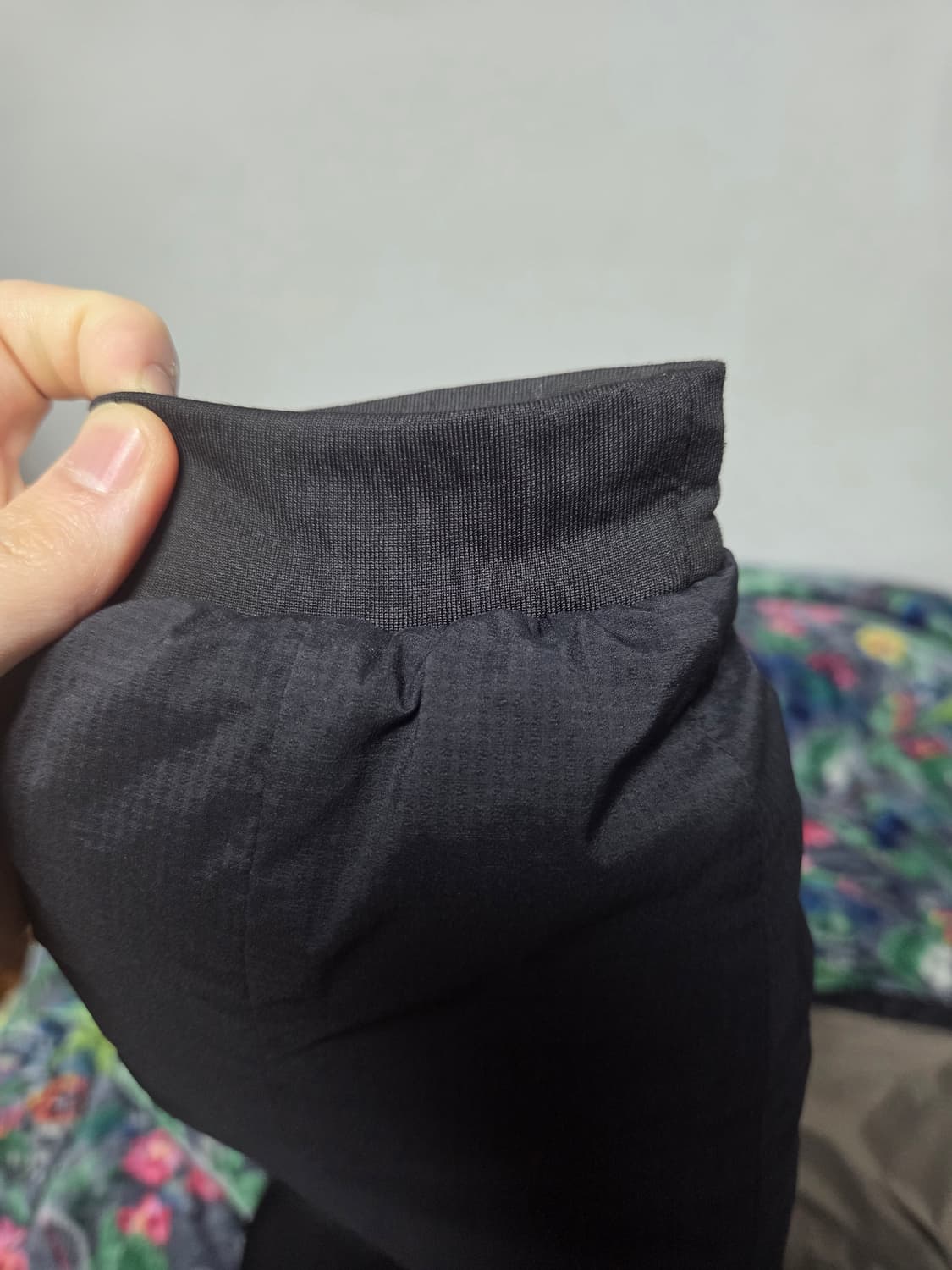 M (새상품급) 캐나다구스 롯지 후디 블랙 상품이미지3