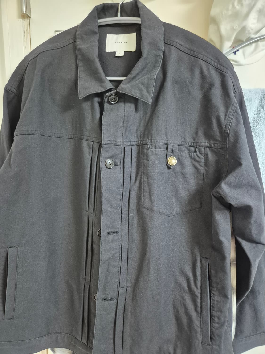 셔터 코튼 린넨 트러커 블랙 팝니다. m 상품이미지3