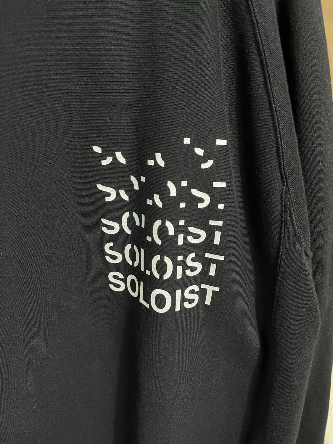 솔로이스트 21시즌 “SOLOIST” 맨투맨 상품이미지4