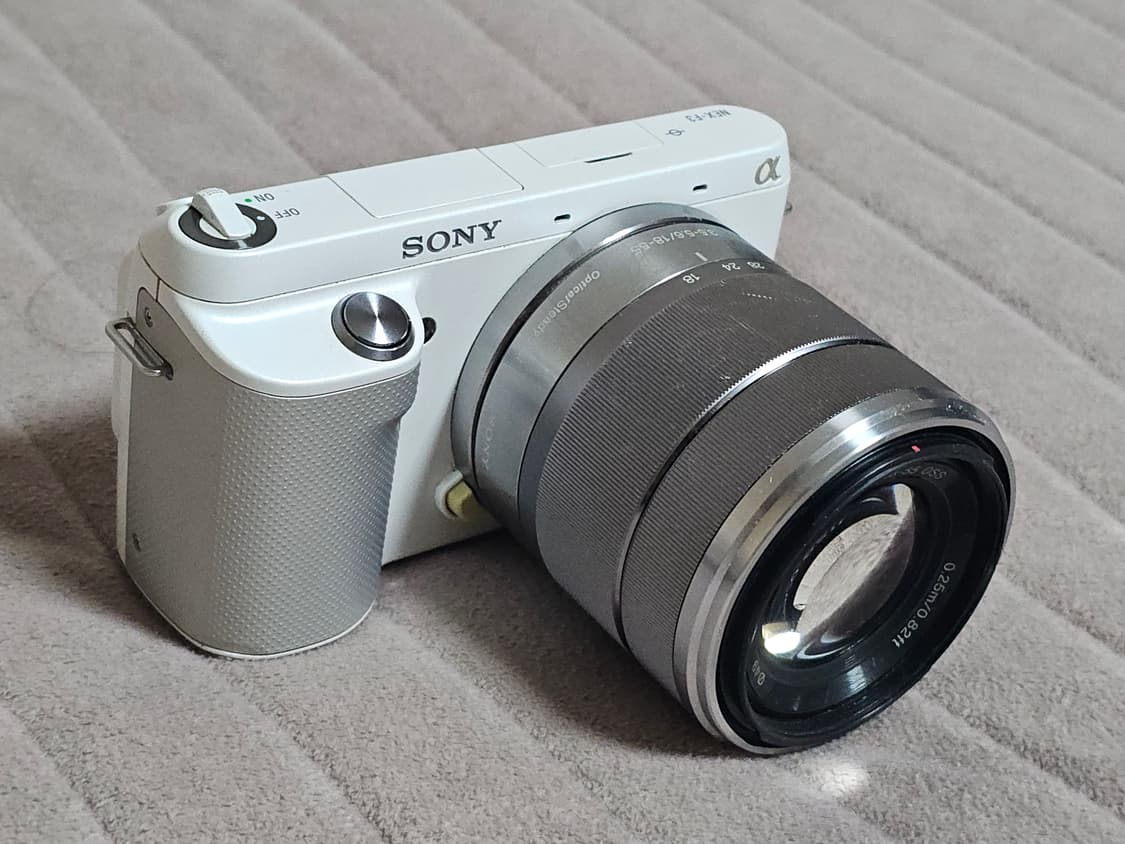 소니 NEX-F3 미러리스 카메라 상품이미지3