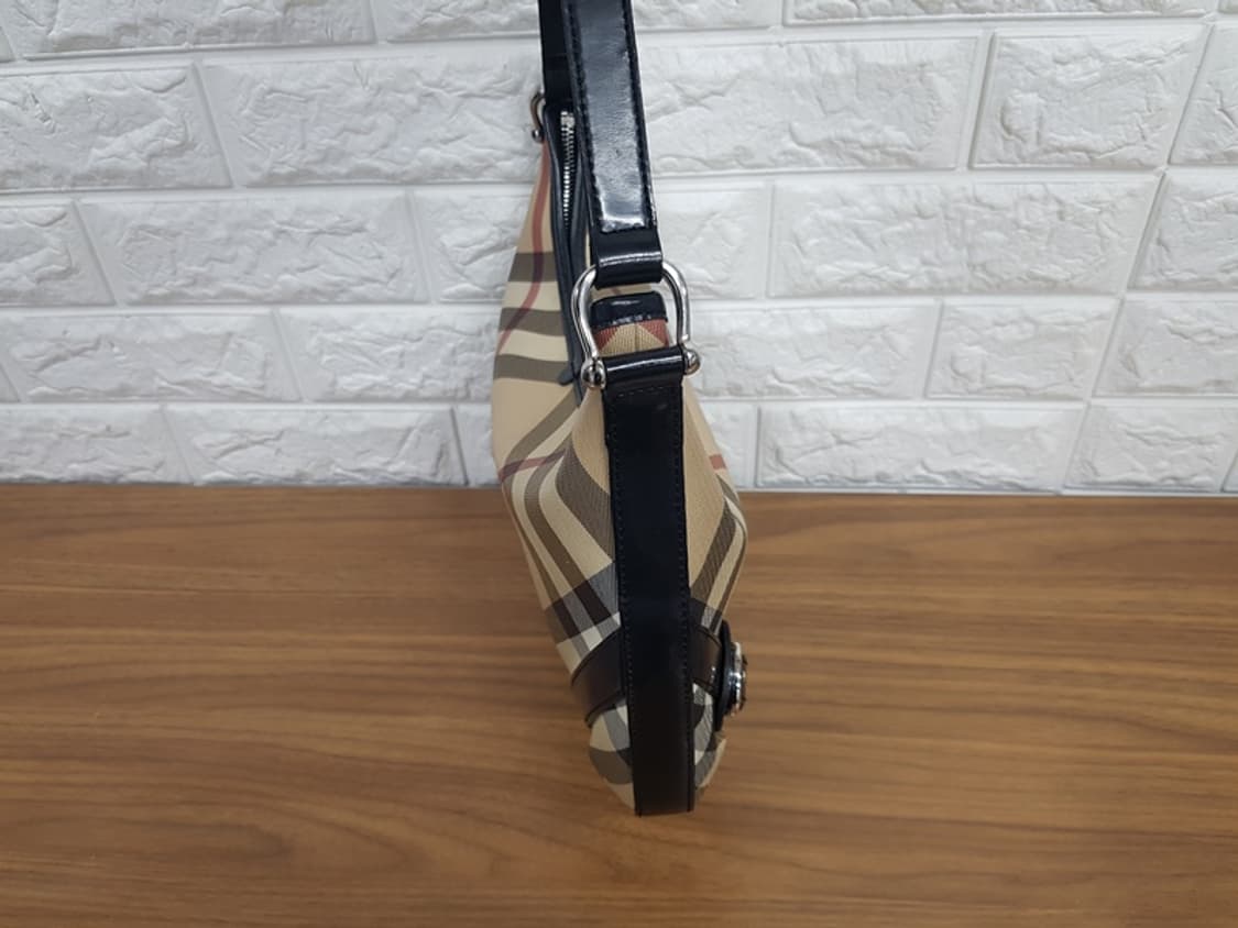 버버리 호보백 숄더백 (정품) 상품이미지4
