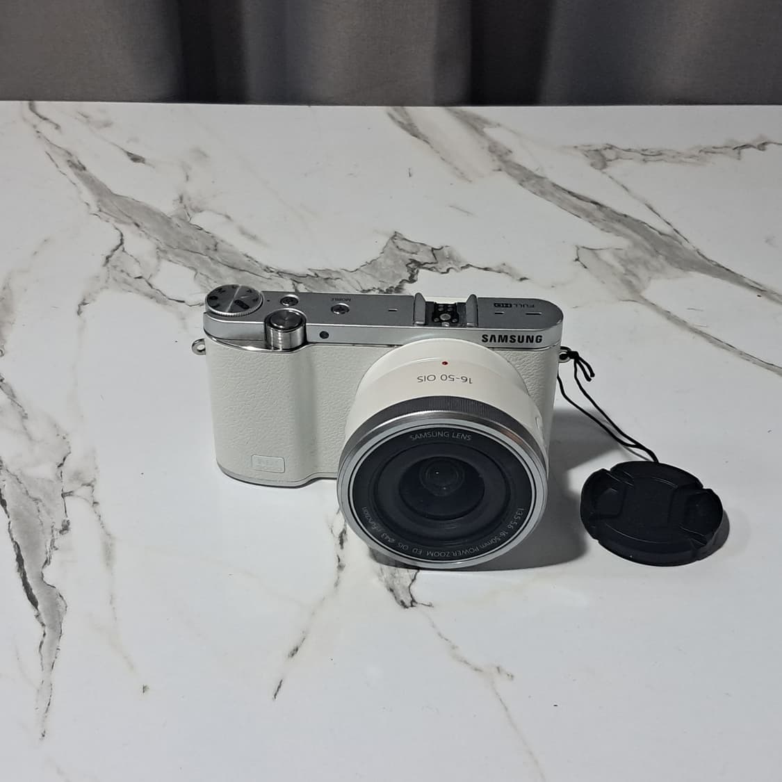 셀카가능! 미러리스 삼성 NX3000 /16-50mm 렌즈 상품이미지2