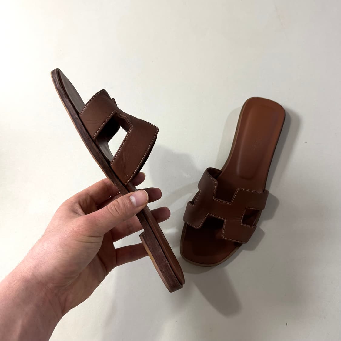 [37/당일출고]에르메스 오란 슬리퍼 상품이미지3