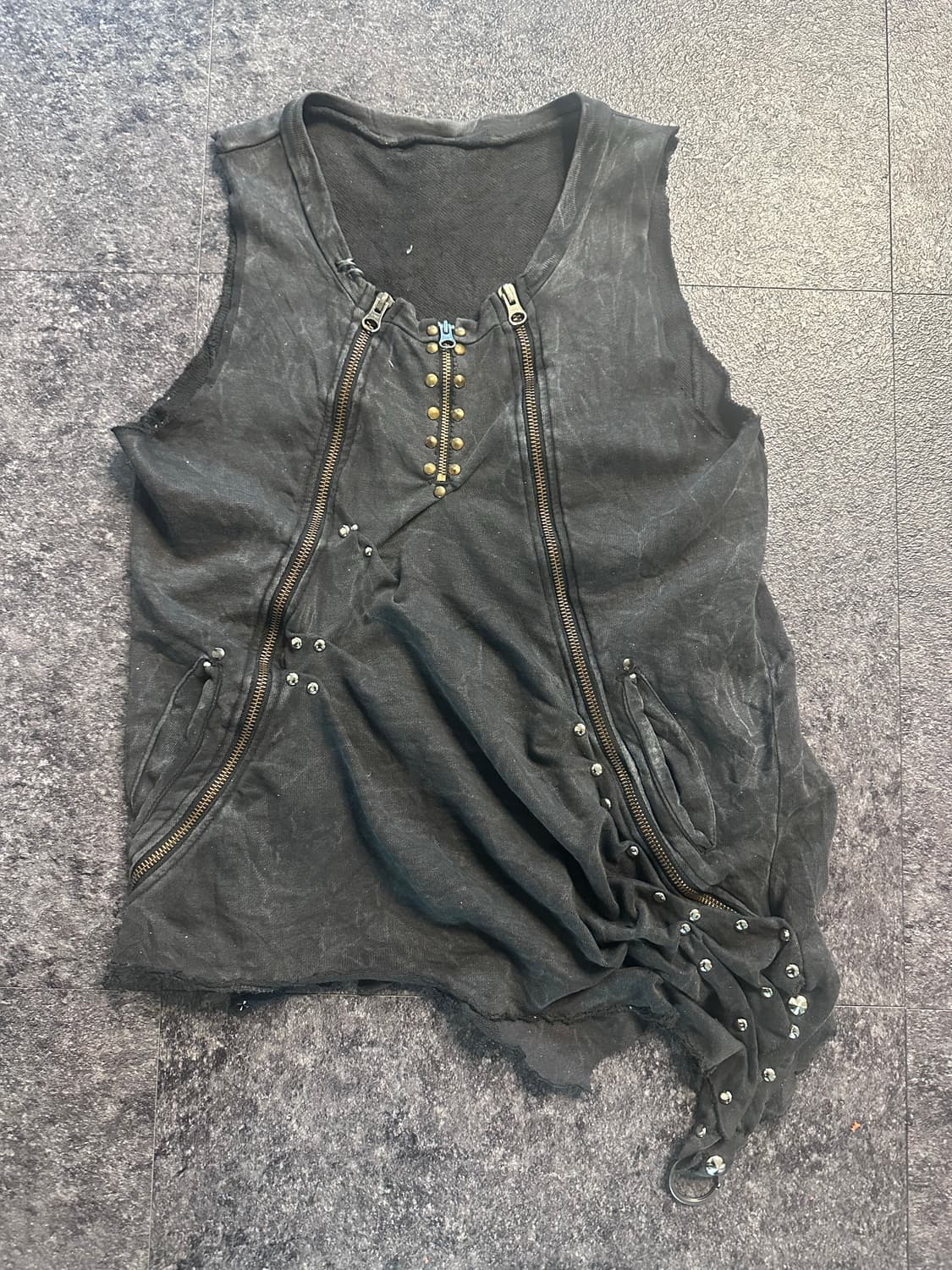 (MPH) 3-zip asymmetric drape sleeveless 상품이미지1