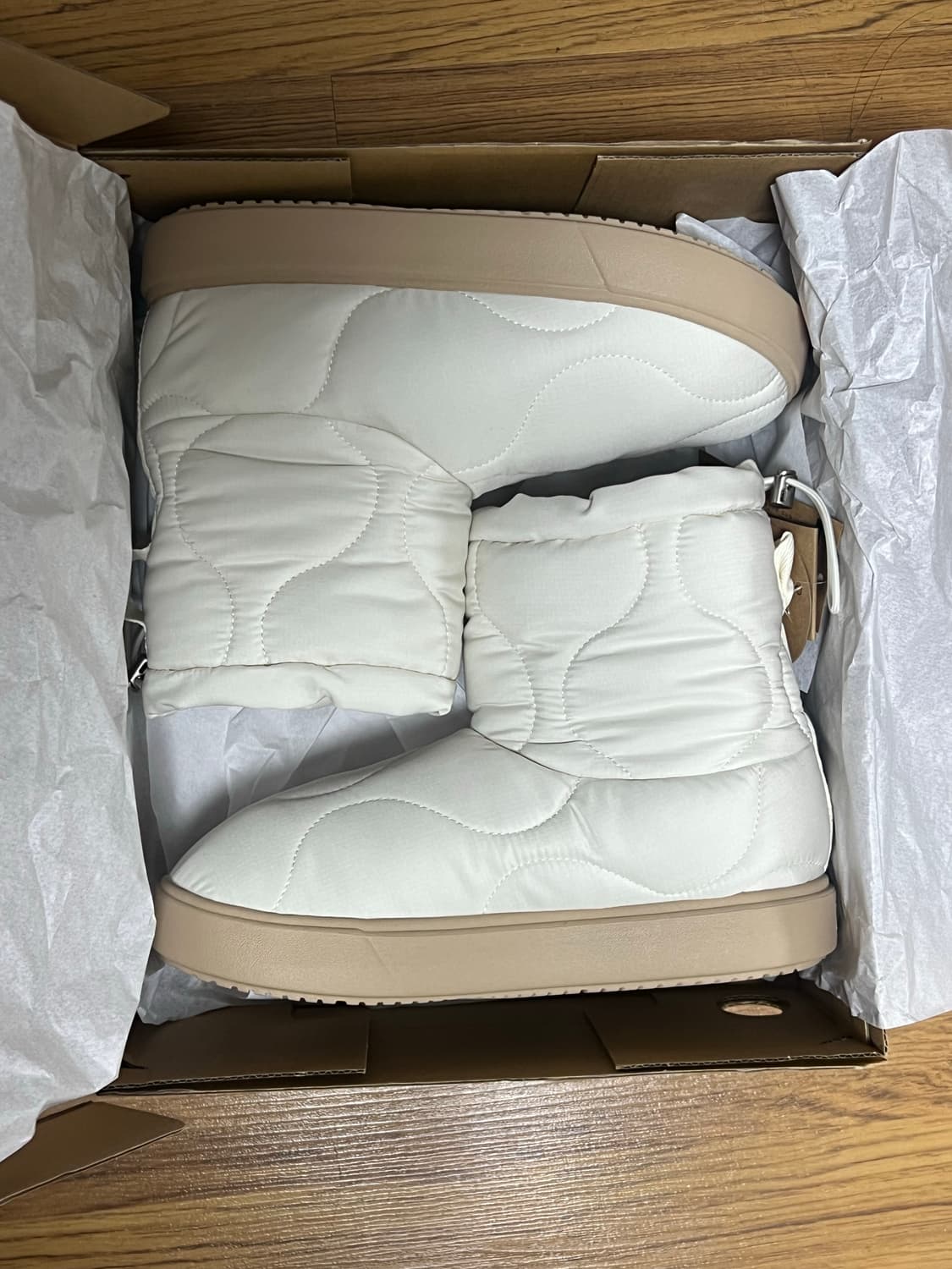 케즈 클라우드 패딩 부츠 아이보리(새상품) 상품이미지2