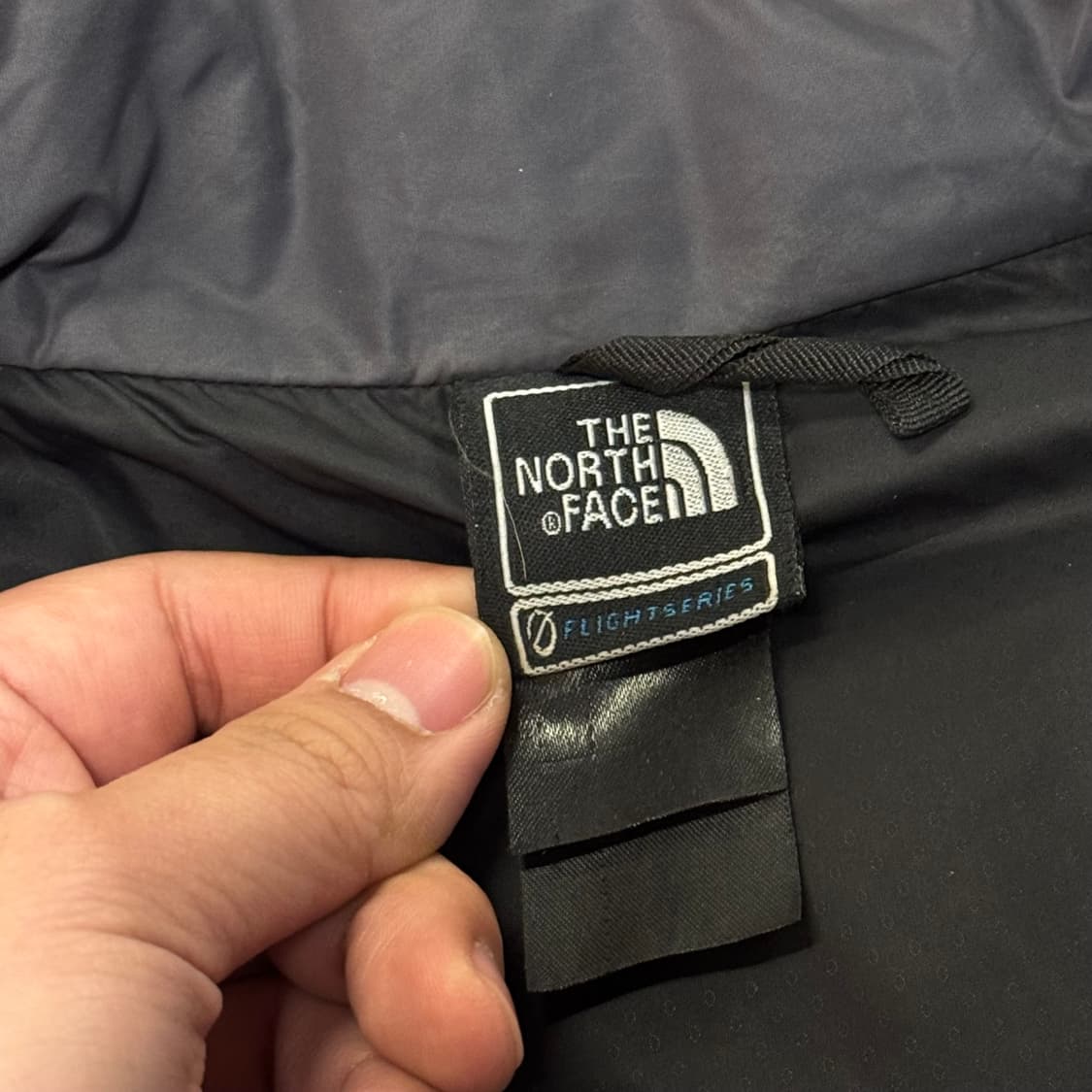 노스페이스 경량패딩 넥로고 (L-XL) 플라이트 시리즈 상품이미지7