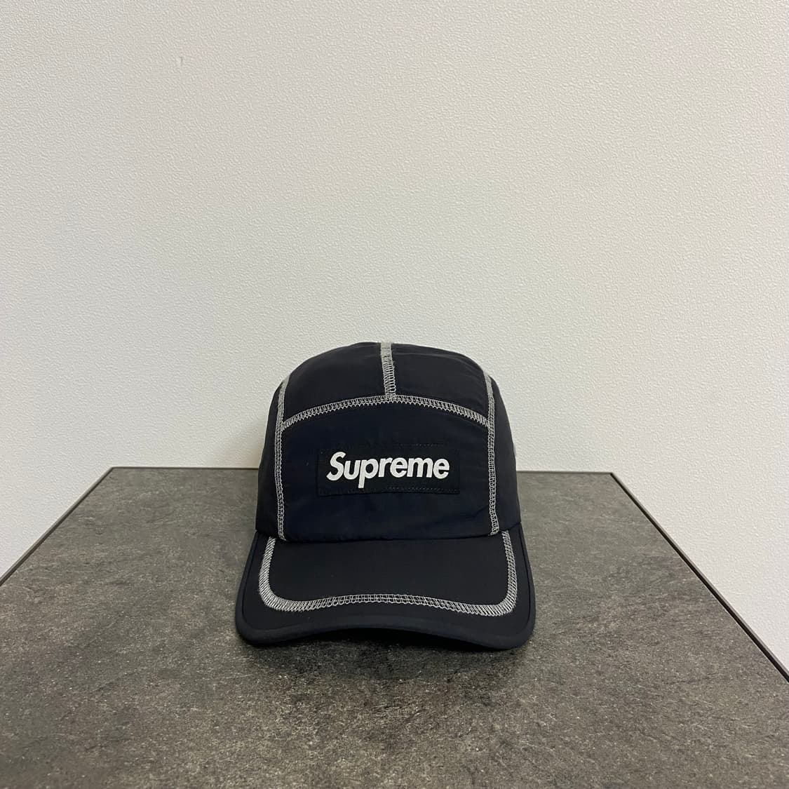 (OS) 슈프림 박스로고 캠프캡 모자 23SS 리플렉티브 스티치 블랙 상품이미지1