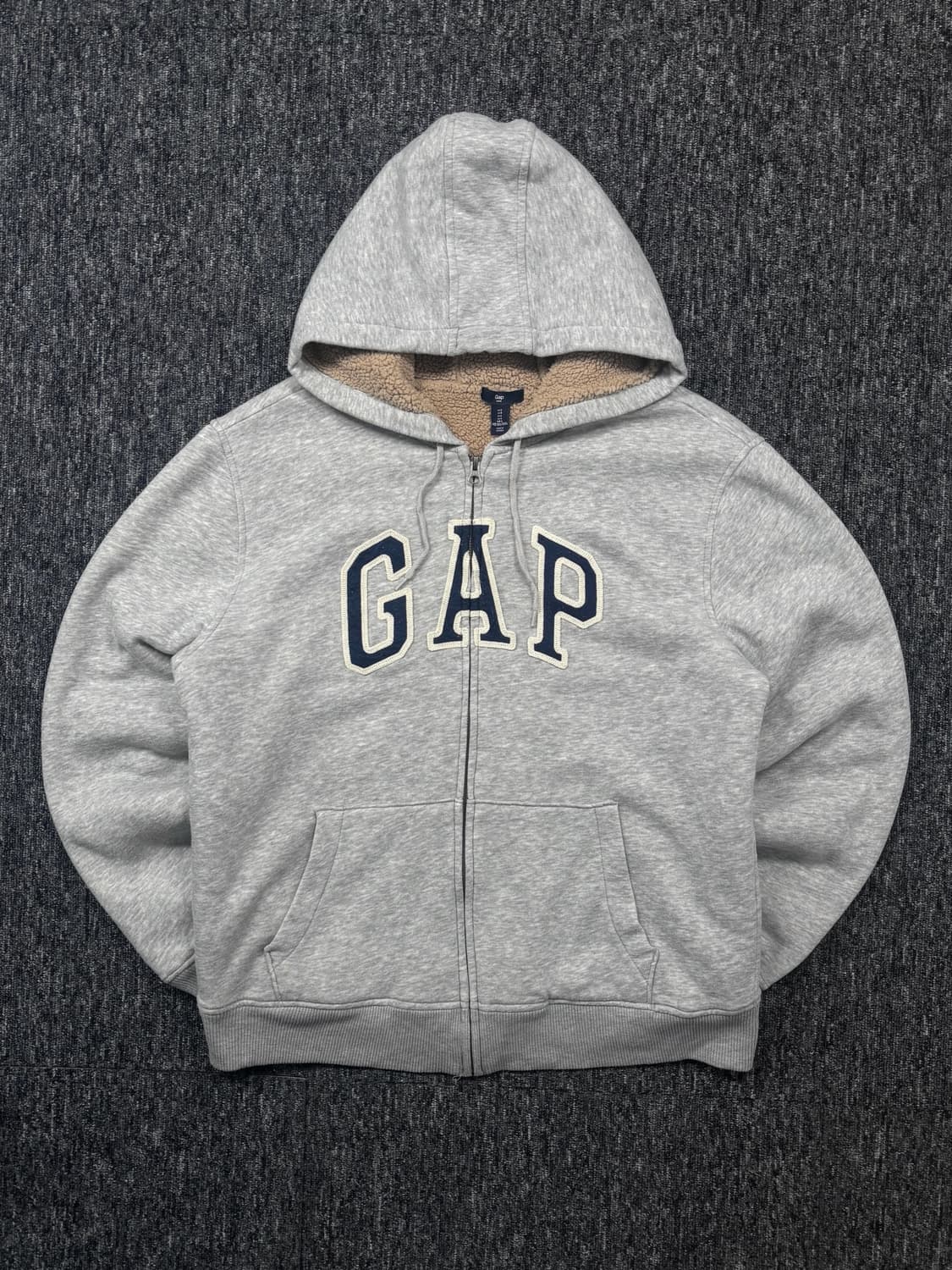 갭 빅로고 그레이 후드집업 상품이미지3