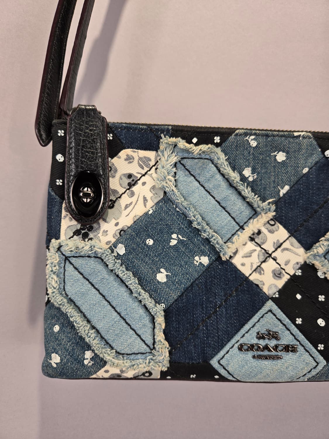 COACH 코치 데님 패치워크 투웨이 크로스백 가방 정품 상품이미지4