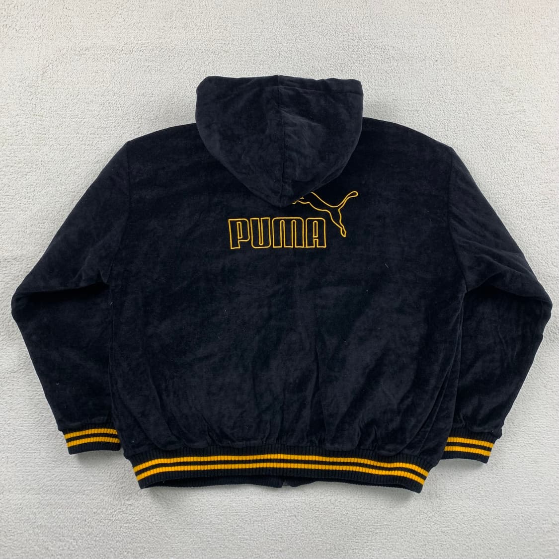 90‘s 푸마 빅로고 블랙 벨벳 봄버 자켓 상품이미지3