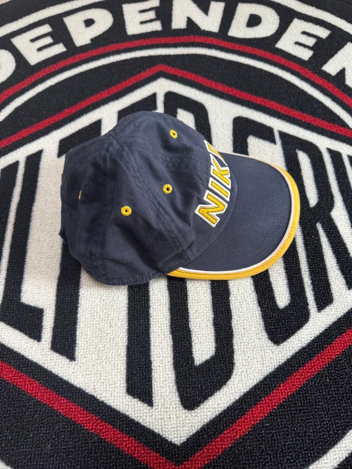 나이키 스펠 아웃 로고 차일드 벨크로 백 캡 네이비 옐로우 상품이미지2