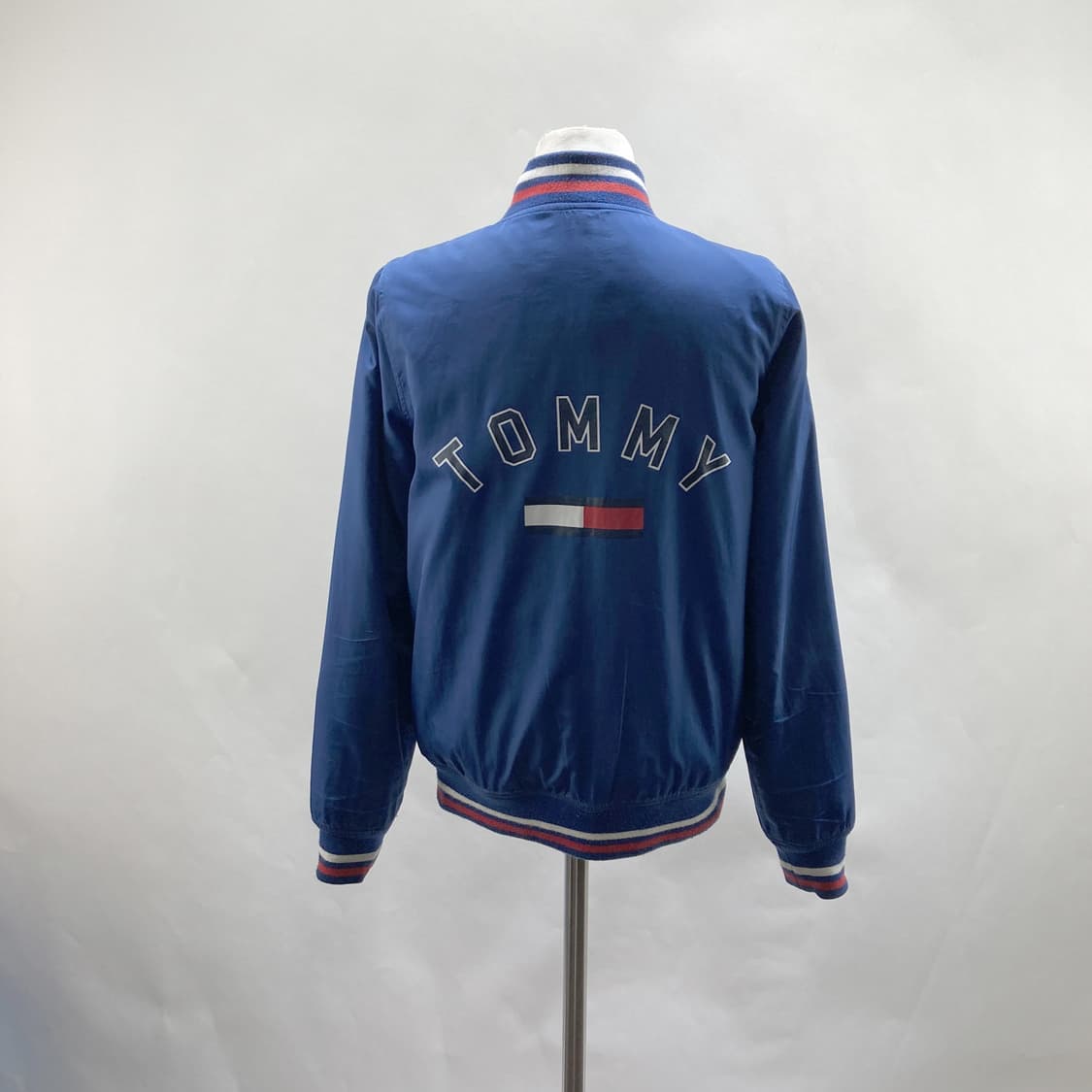 타미힐피거 여성바람막이점퍼 블루 85 상품이미지3