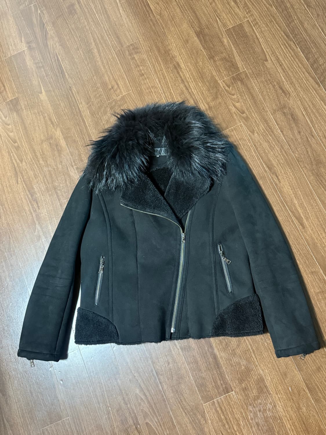 블랙 퍼 무스탕 자켓 상품이미지1