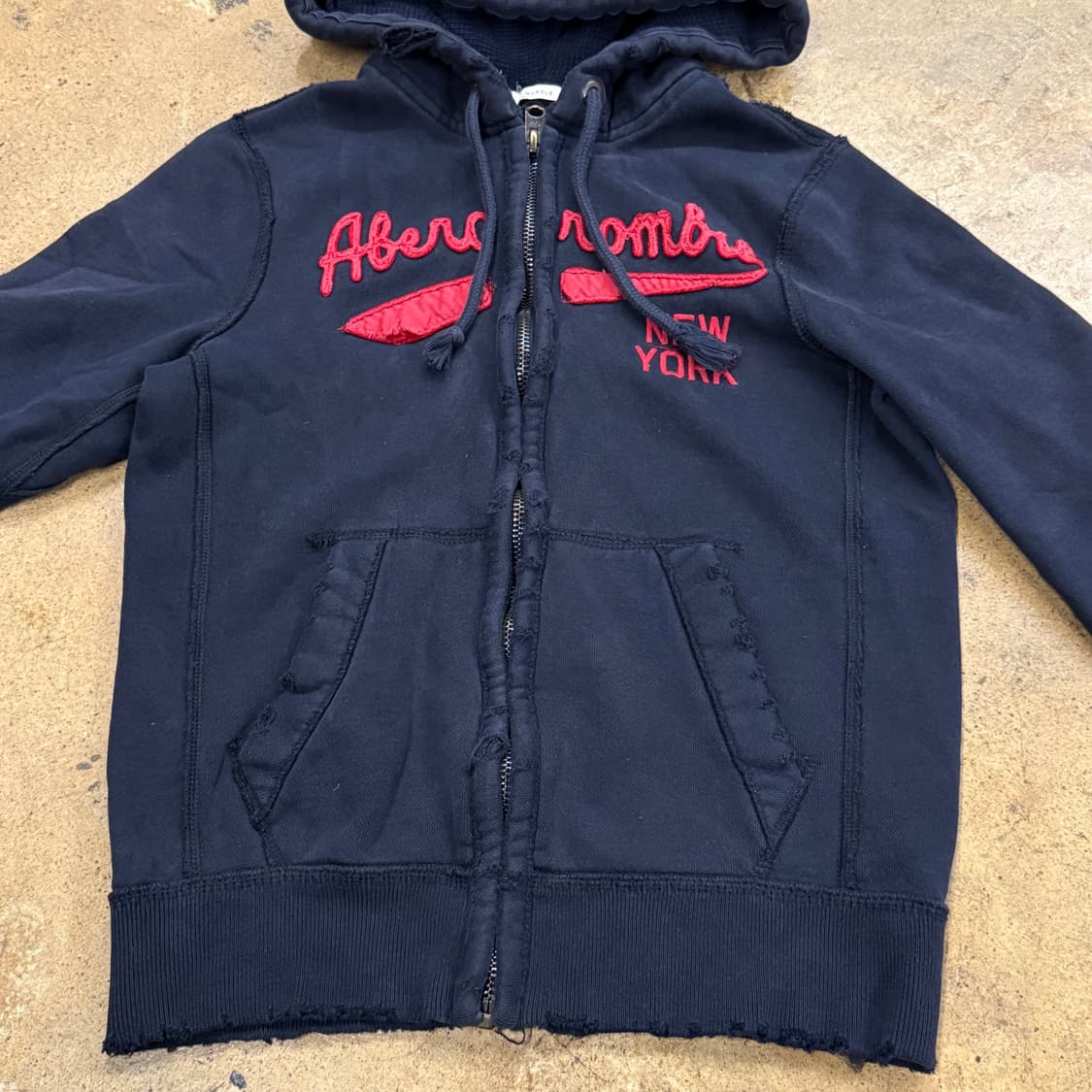 아베크롬비 네이비 검빨 후드집업 상품이미지3
