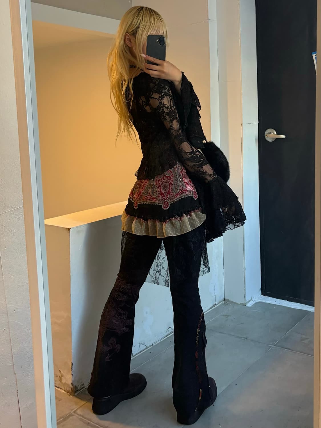 Ozz on Black Oriental Bootcut Pants  상품이미지10