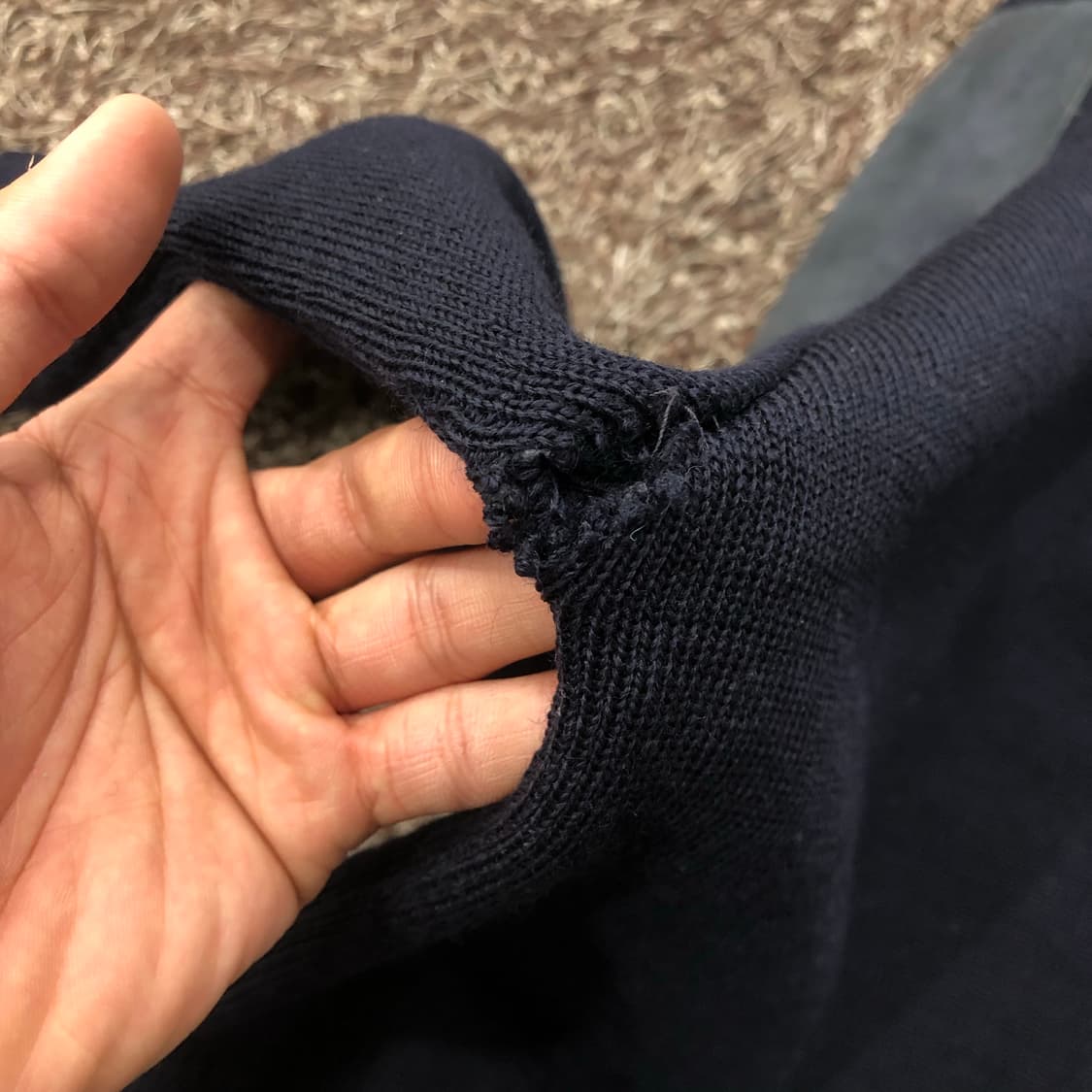 버버리 코만도 울 엘보우 패치 니트 상품이미지9