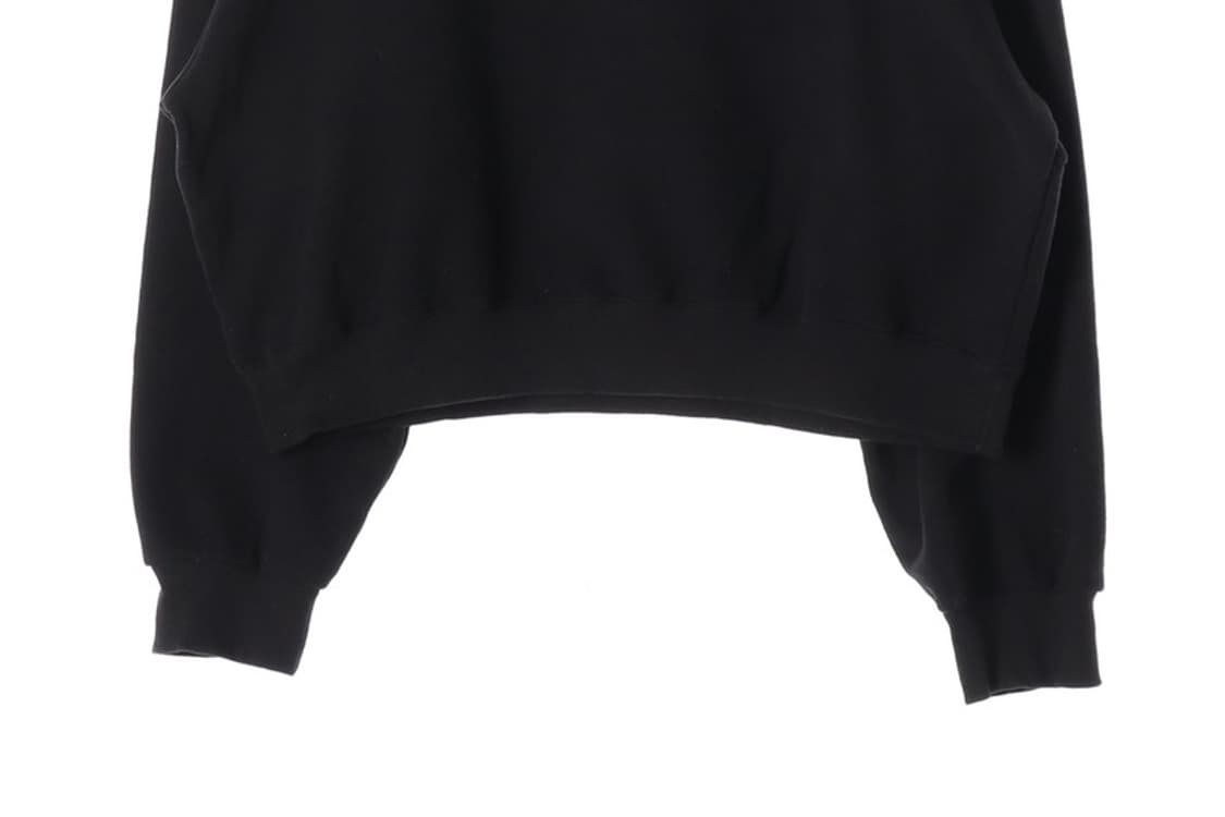 썸웨어버터 블랙 로고 크롭 맨투맨 상품이미지4