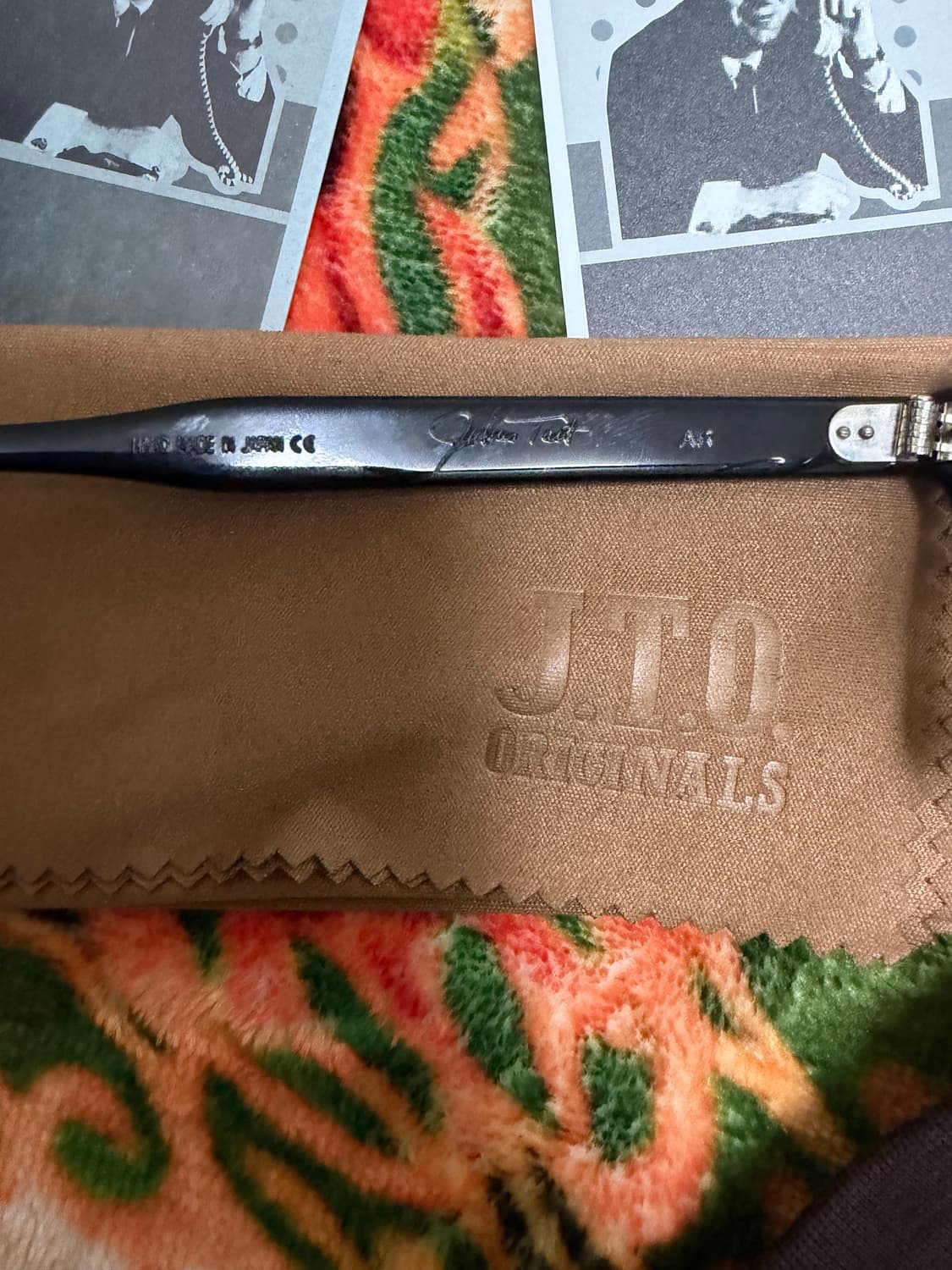 줄리어스 타르트 옵티컬 ar 뿔테안경 상품이미지6