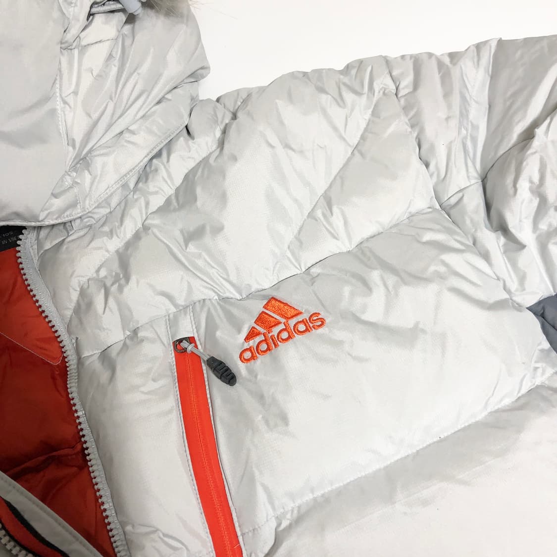 아디다스 아크틱 다운 패딩 XL 상품이미지3