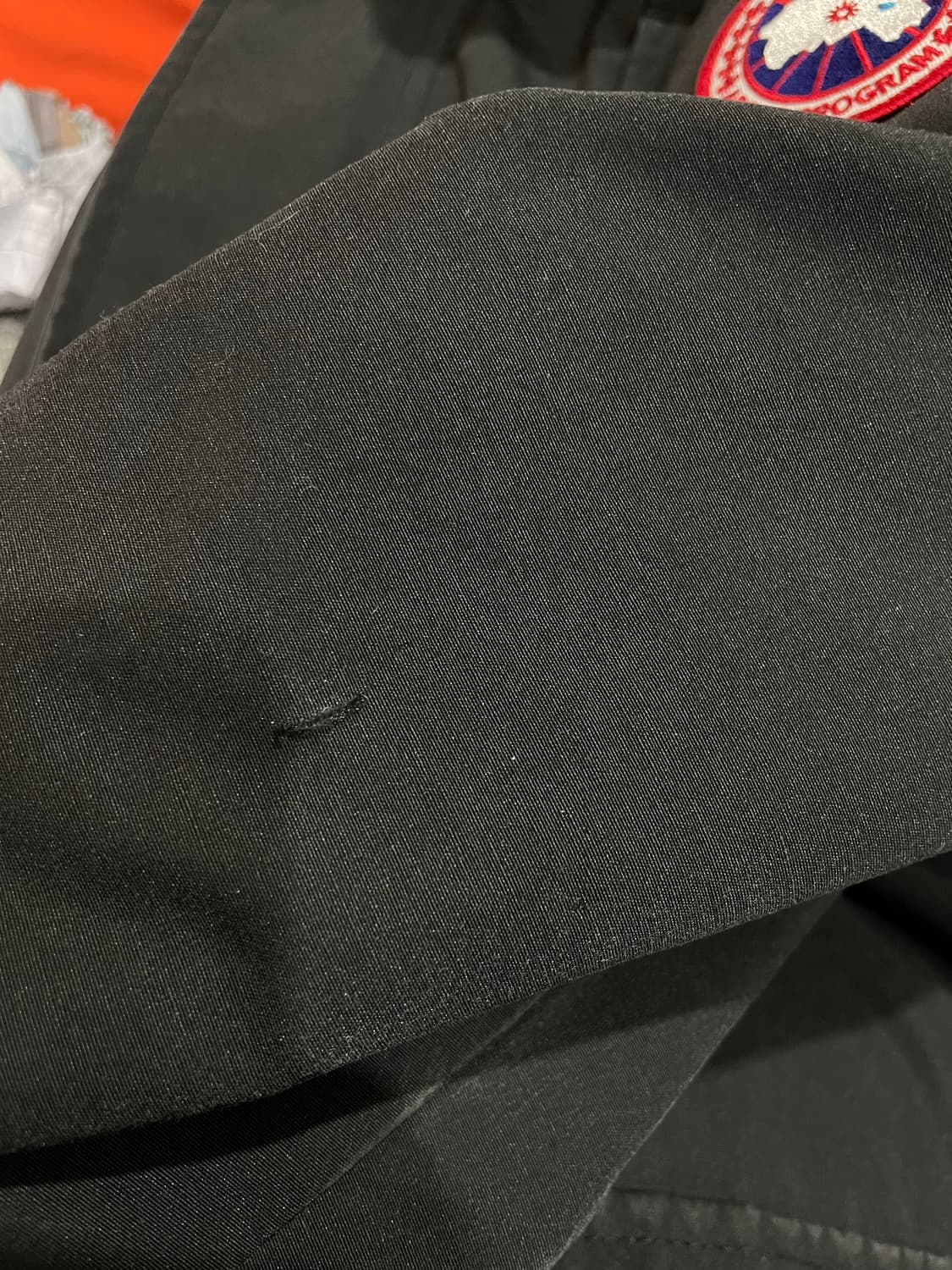 캐나다 구스 Constable 블랙 패딩 M 정품 상품이미지7