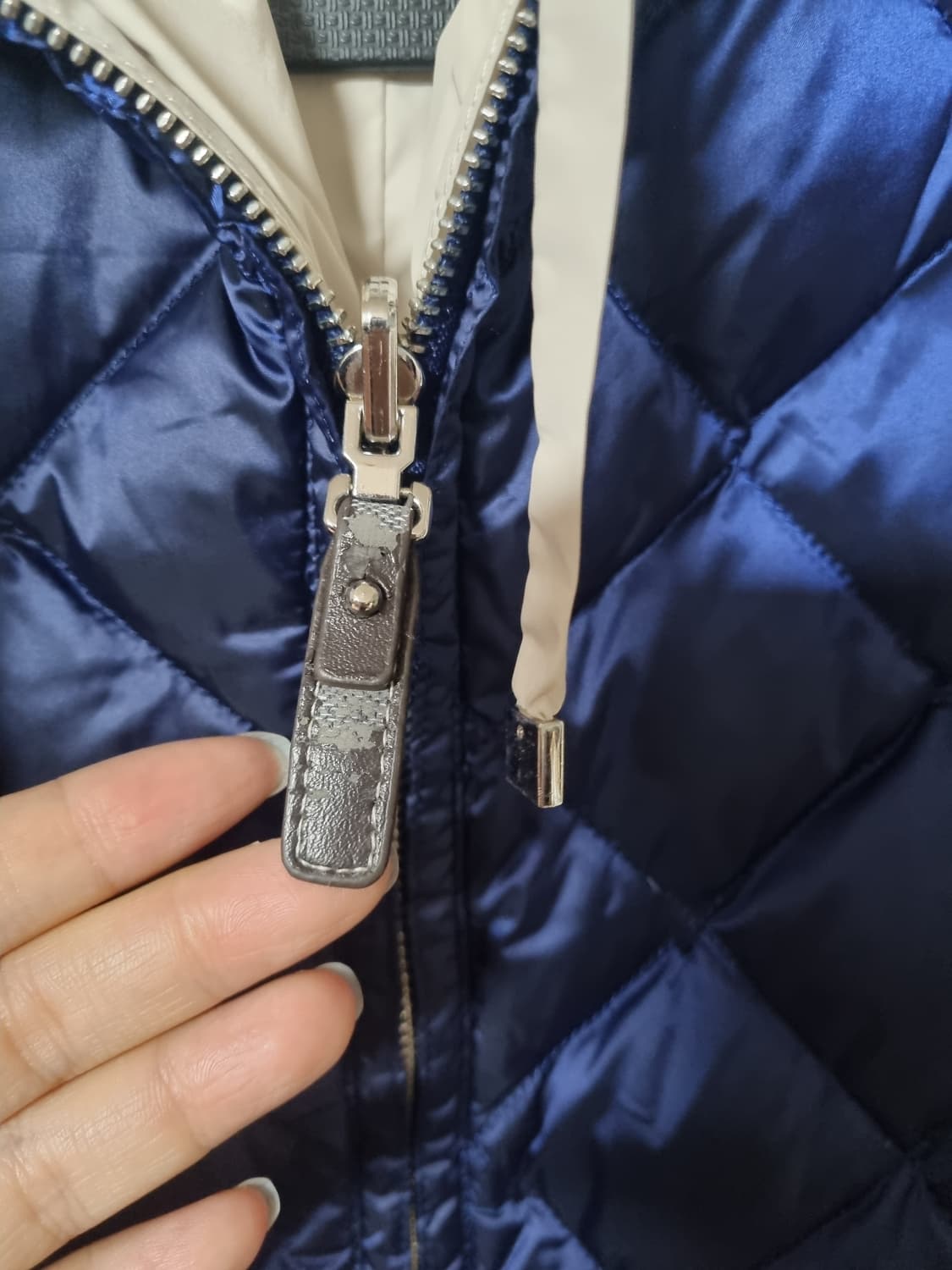 정품) 막스마라 더 큐브 리버서블 패딩  상품이미지4