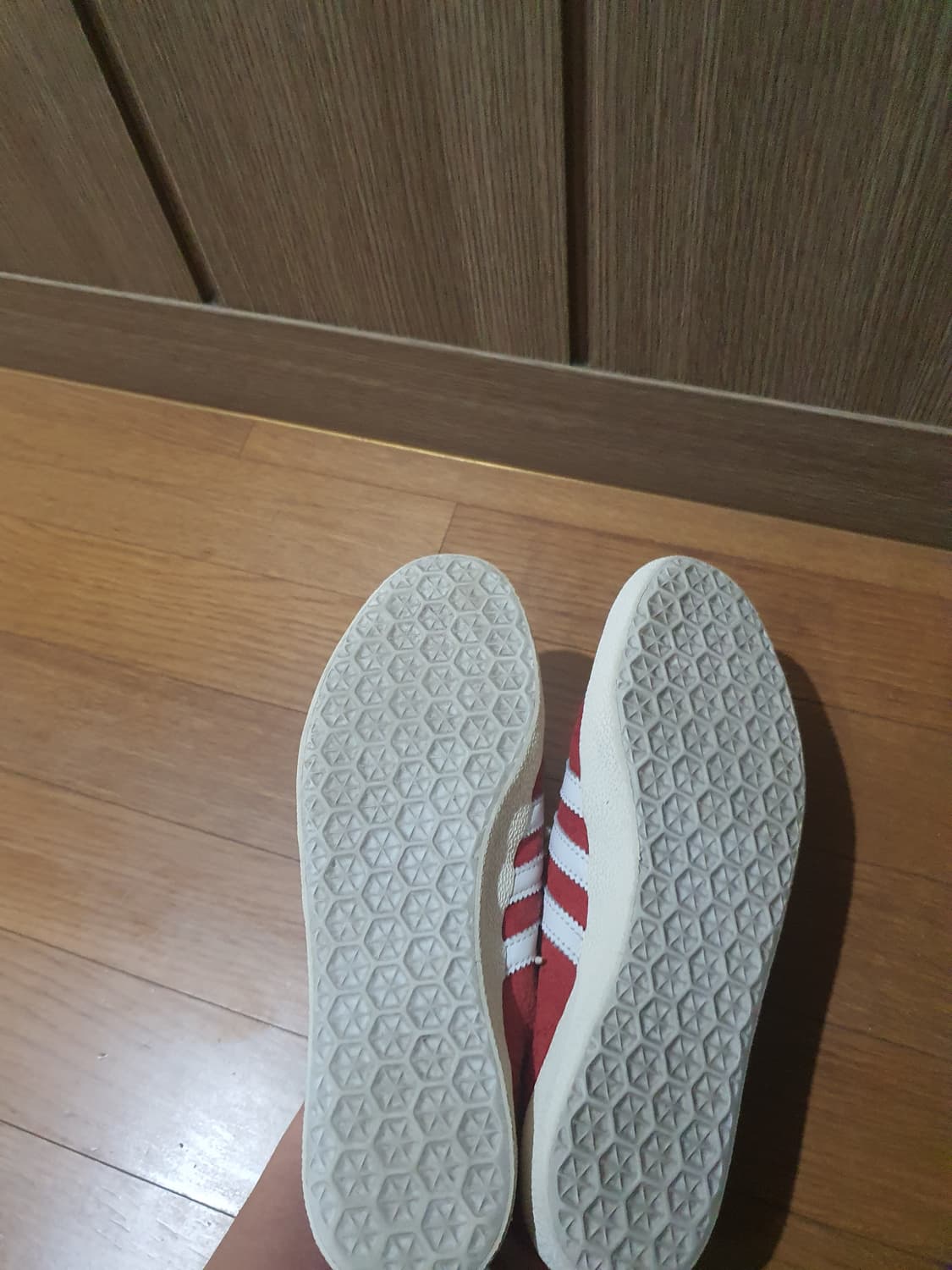 아디다스 가젤 스웨이드 레드 260사이즈 상품이미지4